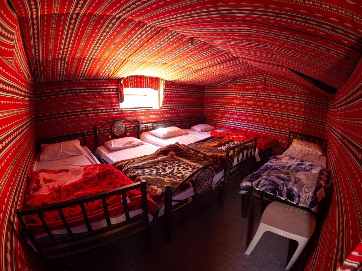 Martian Desert Camp Wadi Rum Ngoại thất bức ảnh