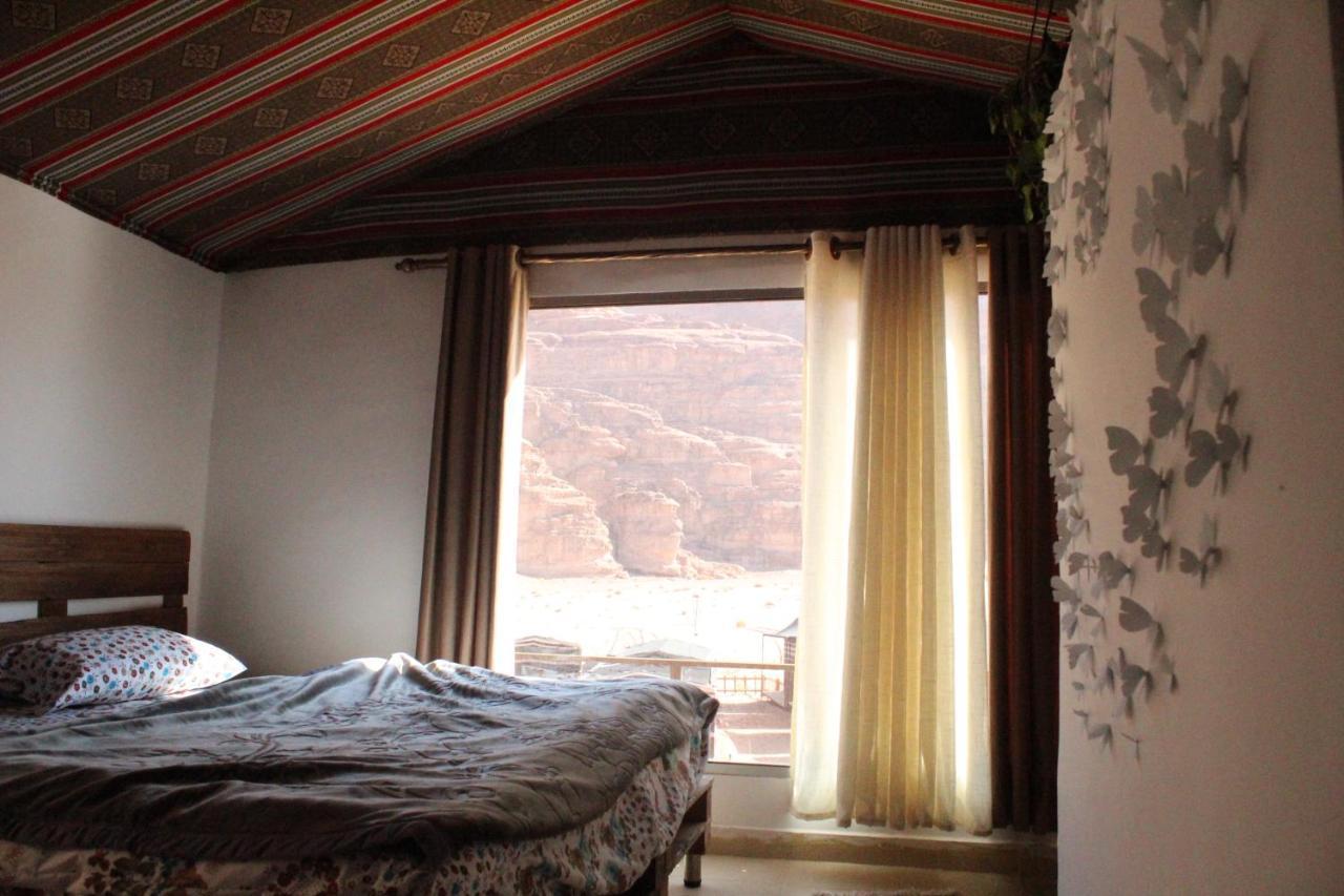 Martian Desert Camp Wadi Rum Ngoại thất bức ảnh
