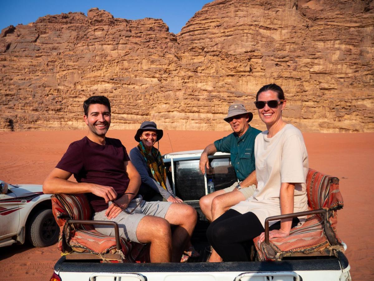 Martian Desert Camp Wadi Rum Ngoại thất bức ảnh