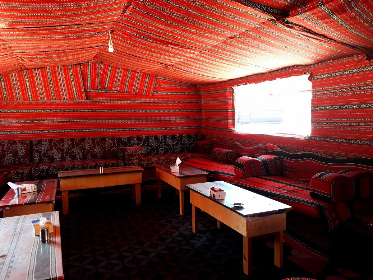 Martian Desert Camp Wadi Rum Ngoại thất bức ảnh