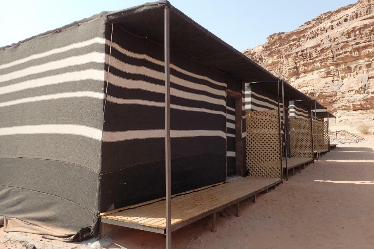 Martian Desert Camp Wadi Rum Ngoại thất bức ảnh