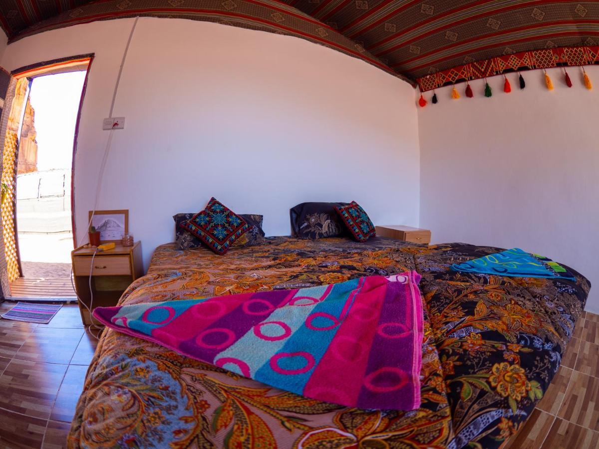 Martian Desert Camp Wadi Rum Ngoại thất bức ảnh